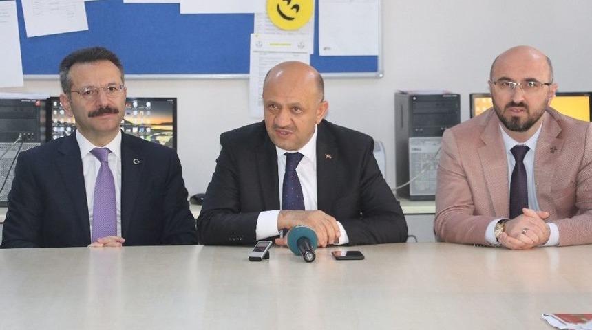 Başbakan Yardımcısı Fikri Işık: &ldquo;imam Hatiplerden Beklediğimiz Sadece Dini İlimlere Odaklanmamız Değil&rdquo;