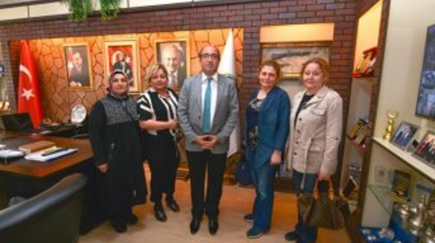 G&ouml;n&uuml;ll&uuml; Hanımlar Derneği&rsquo;nden Başkan &Ccedil;&ouml;l&rsquo;e Ziyaret