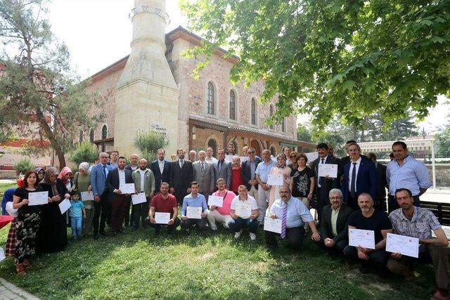 Gürsu’da Girişimcilik Kurslarını Tamamlayan Kursiyerlere Sertifika Verildi