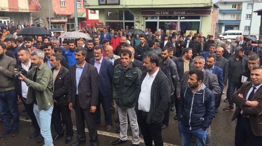 Karlıovalılar, Şiddete Hayır İ&ccedil;in Toplandı