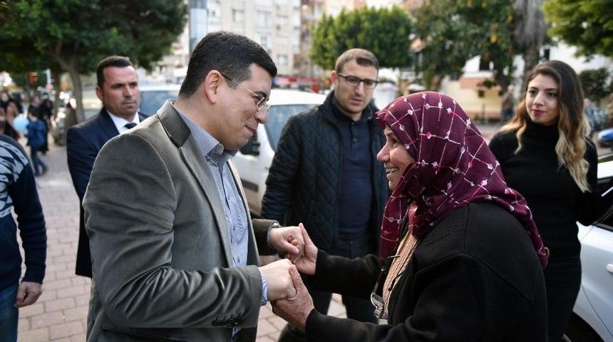 T&uuml;t&uuml;nc&uuml;, Vatandaşları Dinledi