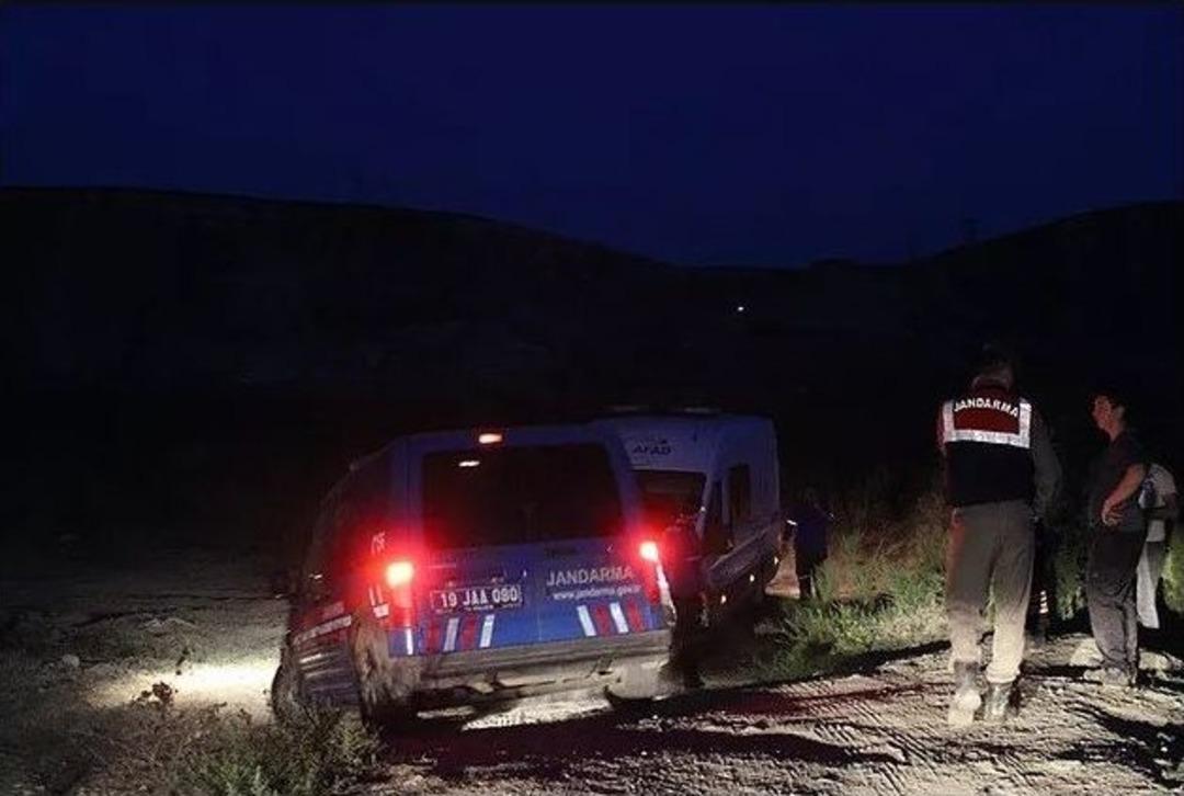 Kızılırmak Nehrin Balık Tutan 2 Kişi Boğularak Can Verdi