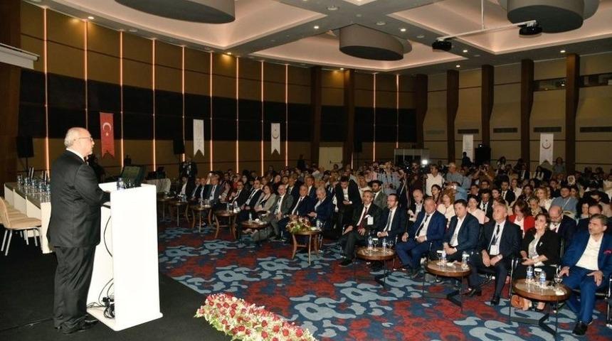 8. Uluslararası Sağlık Turizmi Kongresi Kuşadası&rsquo;nda Başladı