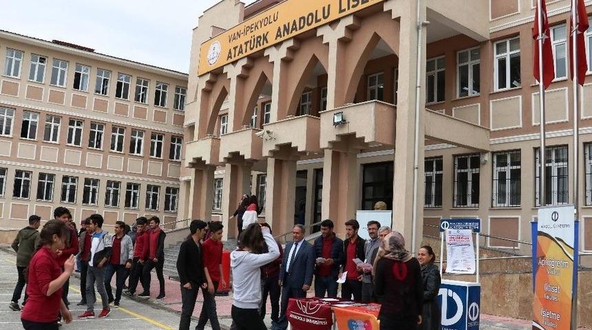A&ouml;f&rsquo;den &lsquo;ikinci &Uuml;niversite&rsquo; Tanıtımı