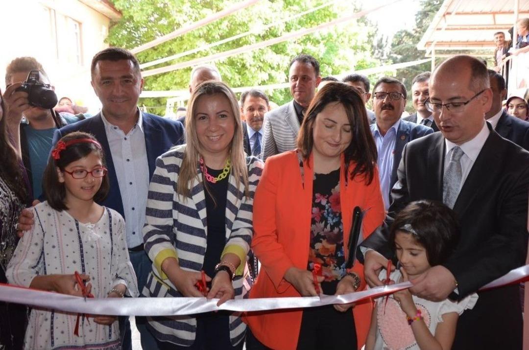 Halk Eğitim Merkezi&rsquo;nden Muhteşem Sergi