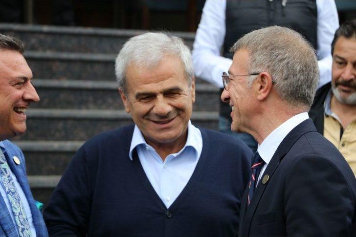 Trabzonspor Yönetiminden Çaykur Rizespor’a Ziyaret G4