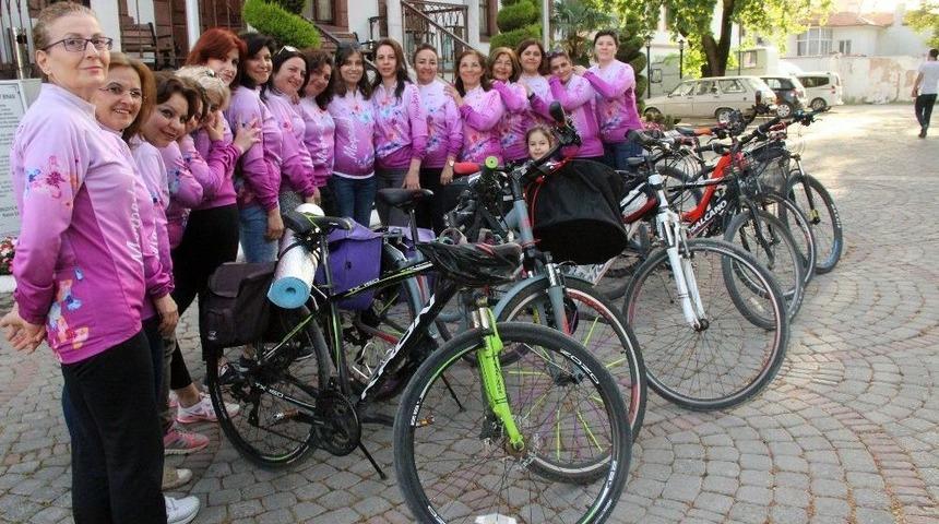 Türkiye Mor Pedallarla Renklenecek