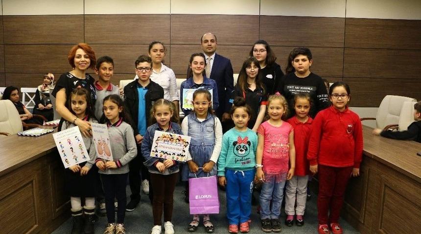 Astım İçin Hissettiklerini Resmettiler