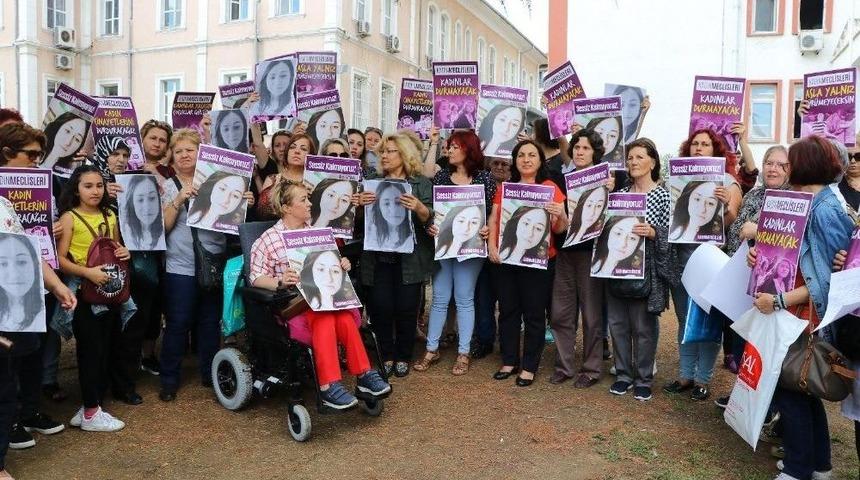 Kadınlar, Cinayet Kurbanı Ayşe İçin Toplandı