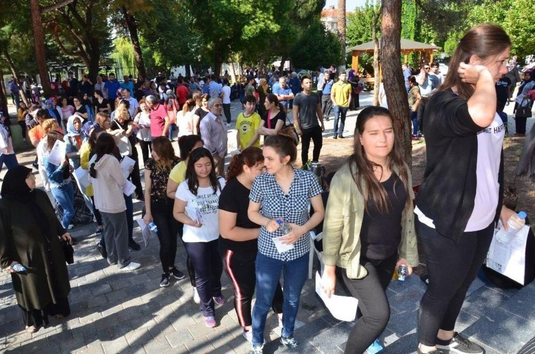 Balıkesir&rsquo;de Yks Heyecanı