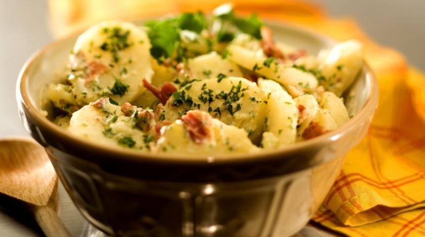 Pratik Patates Salatası