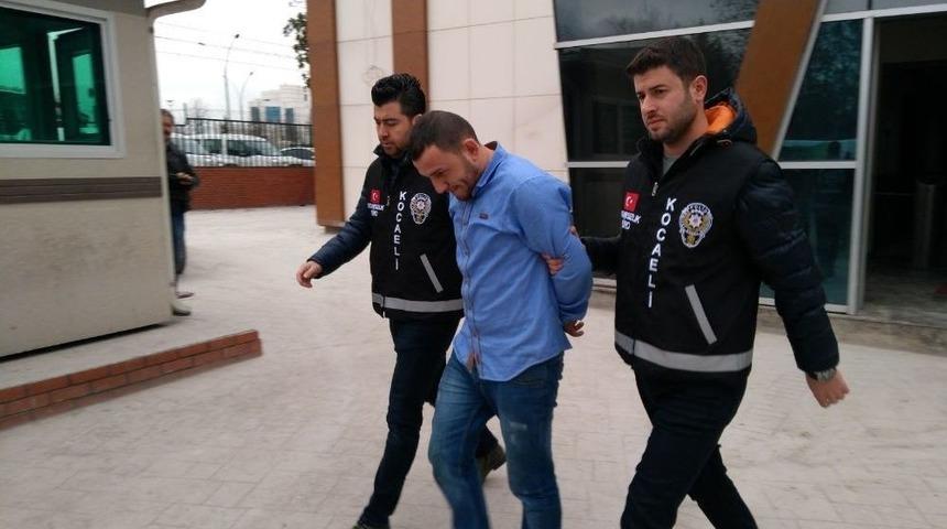 &Ccedil;aldığı Kamyonetin Kasasını Hurdacıya Satan Hırsız Yakalandı