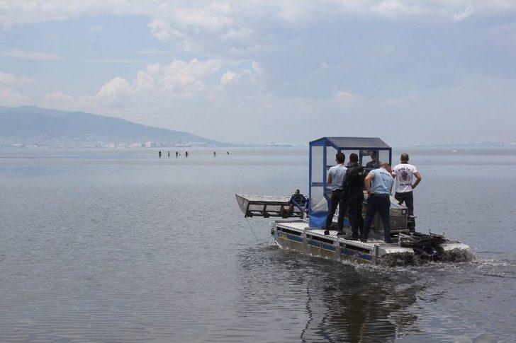 (özel) Midyeciler Denizin Ortasında Kaçtı Ekipler Kovaladı G5