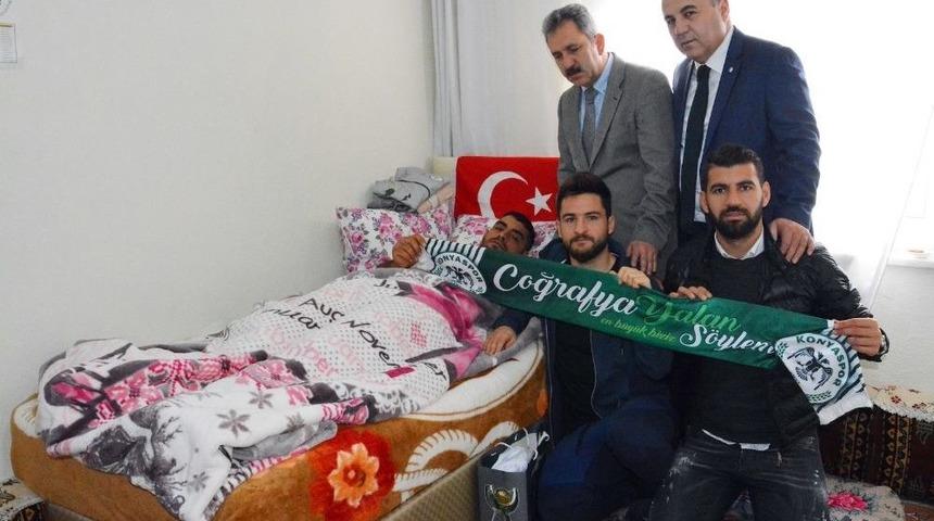 Atiker Konyaspor&rsquo;dan Afrin Gazisi Ahmet &Ccedil;etin&rsquo;e Ziyaret