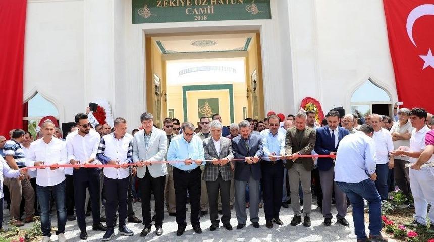 Zekiye &Ouml;z Hatun Cami İbadete A&ccedil;ıldı