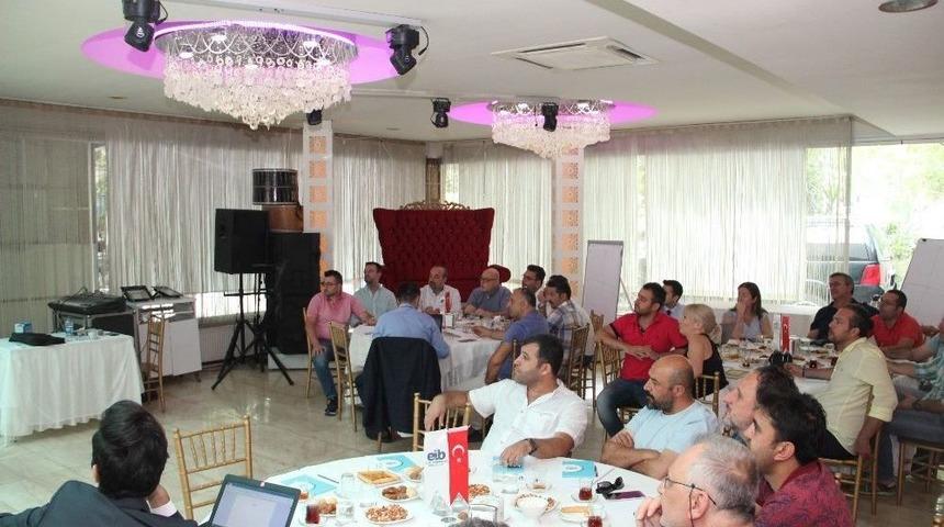 Egeli Ayakkabı İhracat&ccedil;ıları Global Marka Olma Yolunda