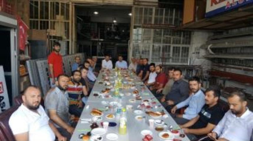 Ak Parti İl Başkanı Yanar Ve Milletvekili A&ccedil;ıkg&ouml;z Sanayi Esnafı İle Buluştu