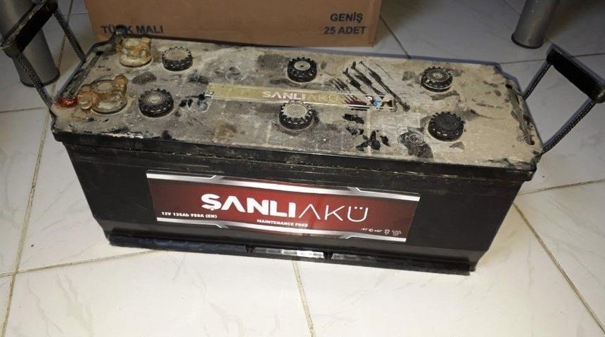 &Ccedil;alınan Ak&uuml;y&uuml; Bulmaya &Ccedil;alışırken Trakt&ouml;rden Oldu