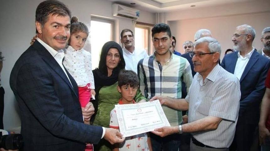 Ak Parti Mardin Milletvekilleri Mazbatalarını Aldı