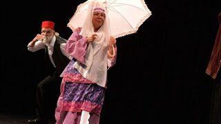 Muratpaşalı Yaşlı Evi Üyeleri Tiyatro Oyunu Sahneledi