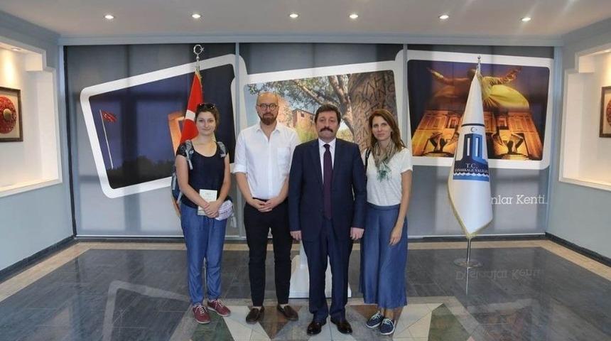 Troya Yılında Polonyalı Gazeteciler &Ccedil;anakkale&rsquo;de