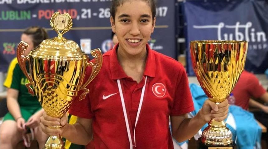 Amerika&rsquo;da T&uuml;rkiye&rsquo;yi Temsil Edecek