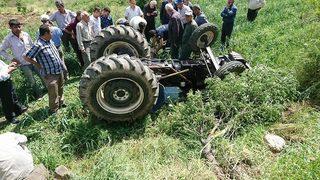 Traktör Devrildi: 1 Ölü