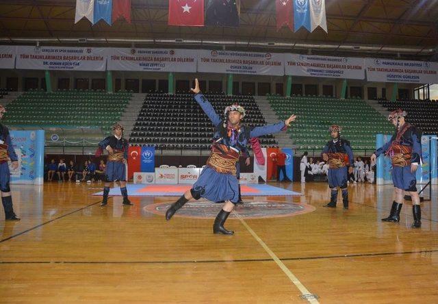 Denizli’de Yaz Spor Okulları Başladı