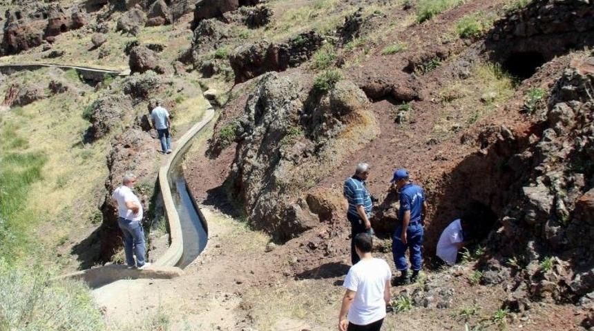 12 Yıl &Ouml;nce Baldızını &Ouml;ld&uuml;rd&uuml;ğ&uuml;n&uuml; İtiraf Eden Enişte Tutuklandı