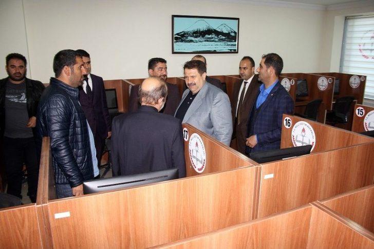 Ağrı’da E-sınav Merkezi Hizmete Açıldı G3