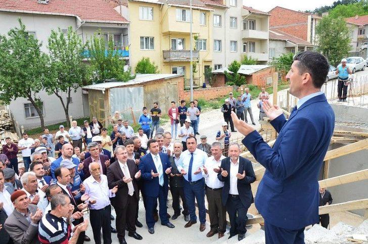 Manişar Osmangazi Camii’nde İlk Cuma Namazı G5