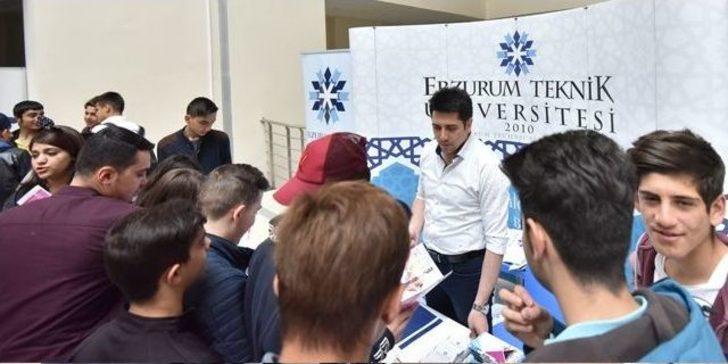 Etü Üniversite Fuarını Gerçekleştirdi G4