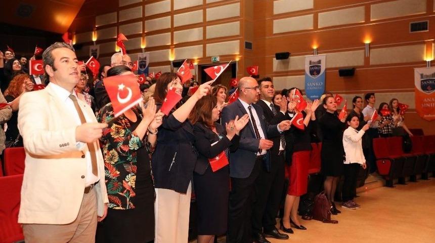 Sanko Okullarında Şiir Dinletisi