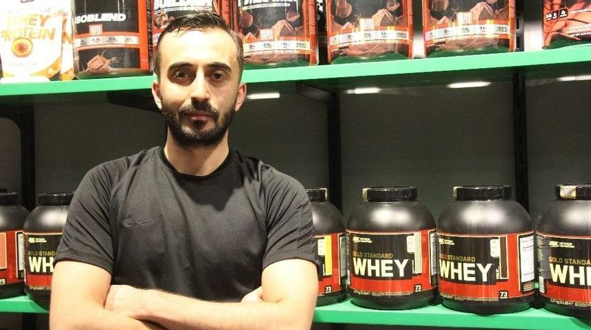 &rsquo;alo Protein&rsquo; Bir G&uuml;nl&uuml;k Kazancını Mehmet&ccedil;ik Vakfı&rsquo;na Bağışlayacak