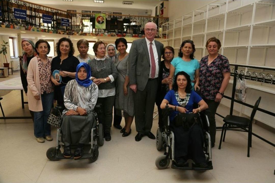 Engelsiz K&uuml;lt&uuml;r Ve Sanat Merkezi&rsquo;nde At&ouml;lye &Ccedil;alışmaları Başlıyor