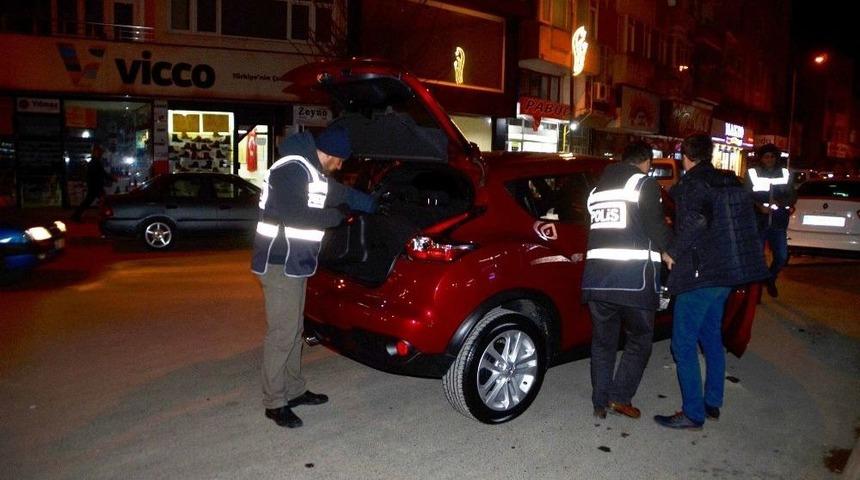 &ldquo;ben De Polis Teşkilatındanım&rdquo; Diyen Şahsa İnceleme Başlatıldı