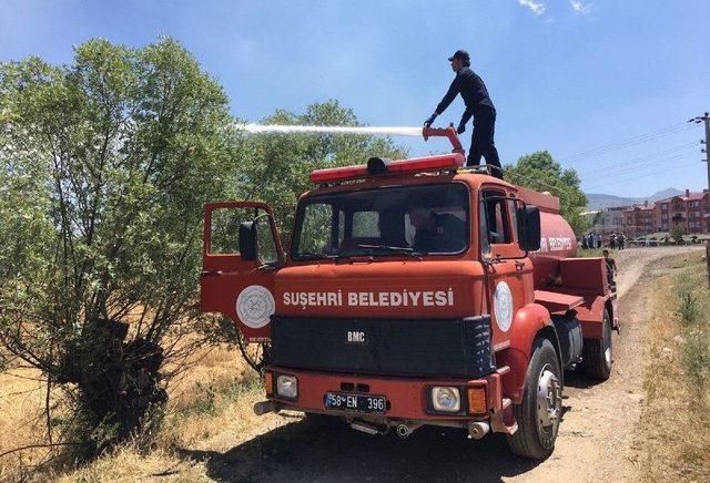 Sivas’ta Buğday Tarlasında Yangın