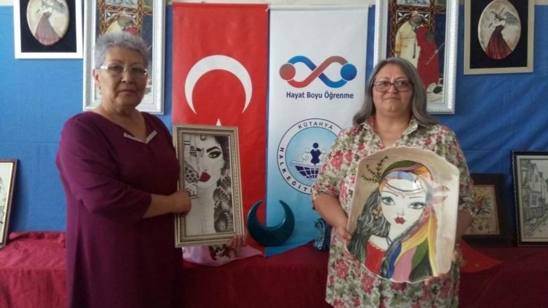 Kursiyerlerden &Ccedil;ini Sergisi