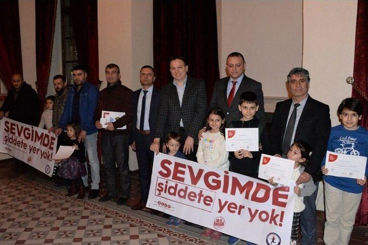 İlgili Babalara Çocuklarından Sertifika G3