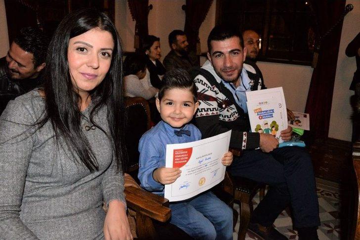 İlgili Babalara Çocuklarından Sertifika G1