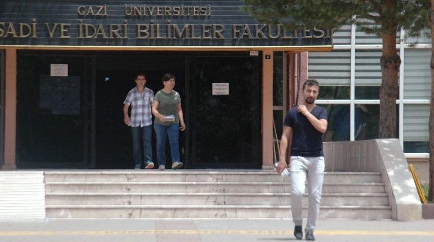 &Ouml;ğrenciler Sınavı Değerlendirdi