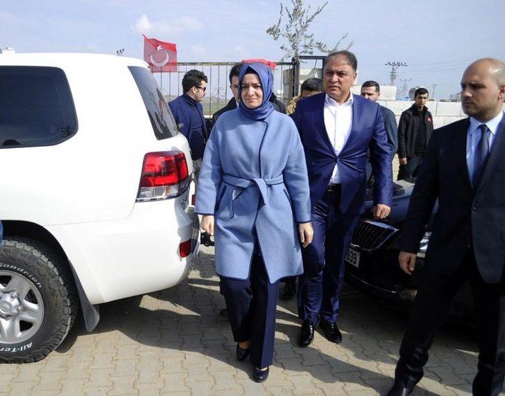 Bakan Kaya: "mehmetçiğimiz Hiçbir Sivile Zarar Vermeden Hassasiyetle Operasyonlarını Sürdürecek” G3