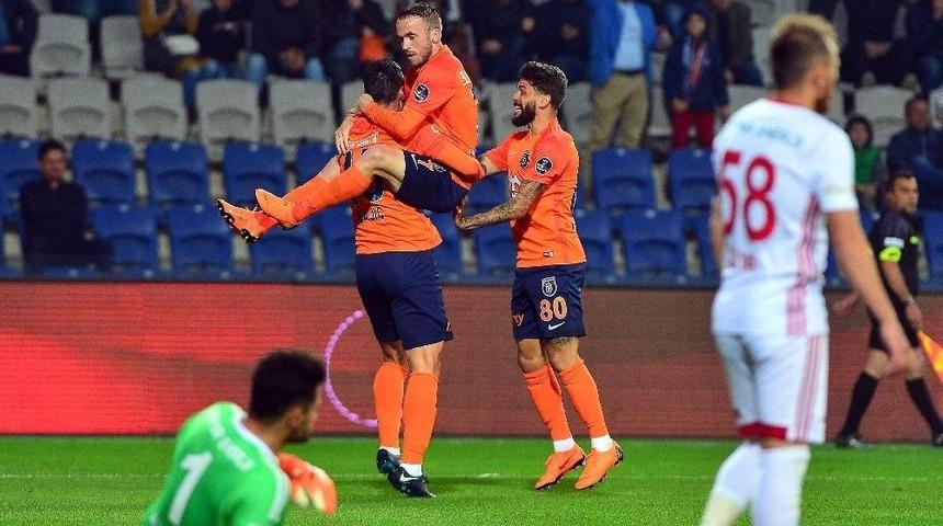 Başakşehir&rsquo;de Perdeyi Bajic A&ccedil;tı