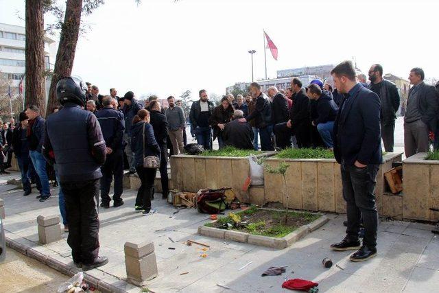 Darp Edilen 78 Yaşındaki Boyacının Gözyaşları 1