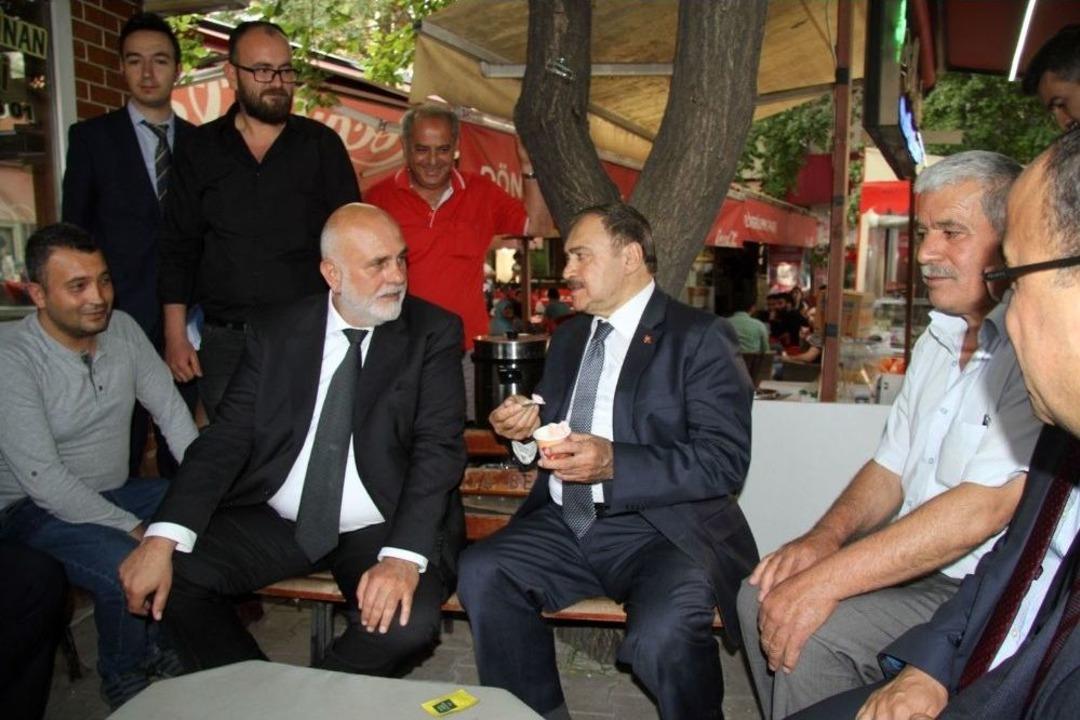 Taksici Esnafından Bakan Eroğlu&rsquo;na &lsquo;yerli Vekil İstiyoruz&rsquo; Talebi