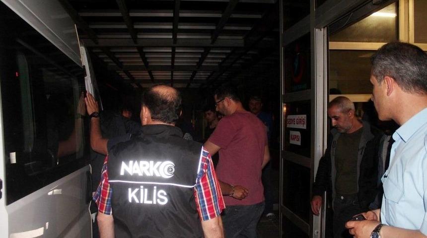 Fet&ouml;&rsquo;den 7 Polis Tutuklandı