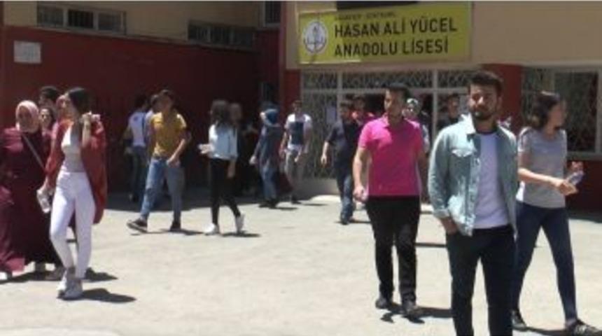 Gaziantep’te Yks Maratonun İlk Ayağı Olan Tyt Tamamlandı