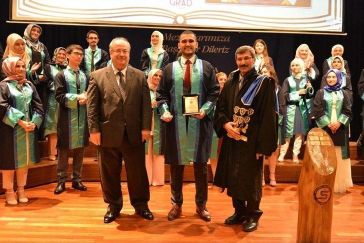 Tıp Fakültesi Mezunlarını Verdi G2