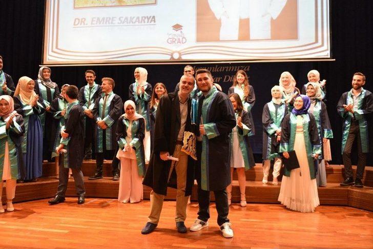 Tıp Fakültesi Mezunlarını Verdi G5