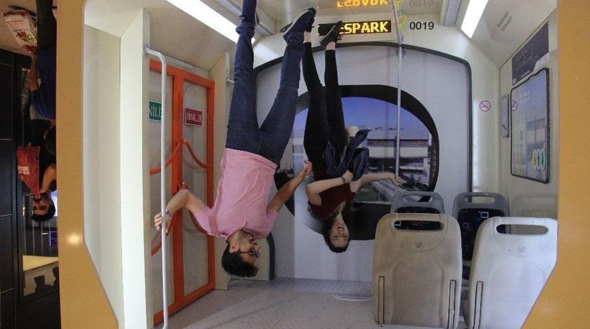 Ters Tramvay Espark’ta Ziyaretçilere Sunuldu
